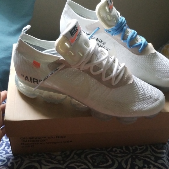 off white vapormax 2.0 white